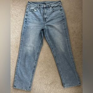 American Eagle Blue Jeans mom straight size 12